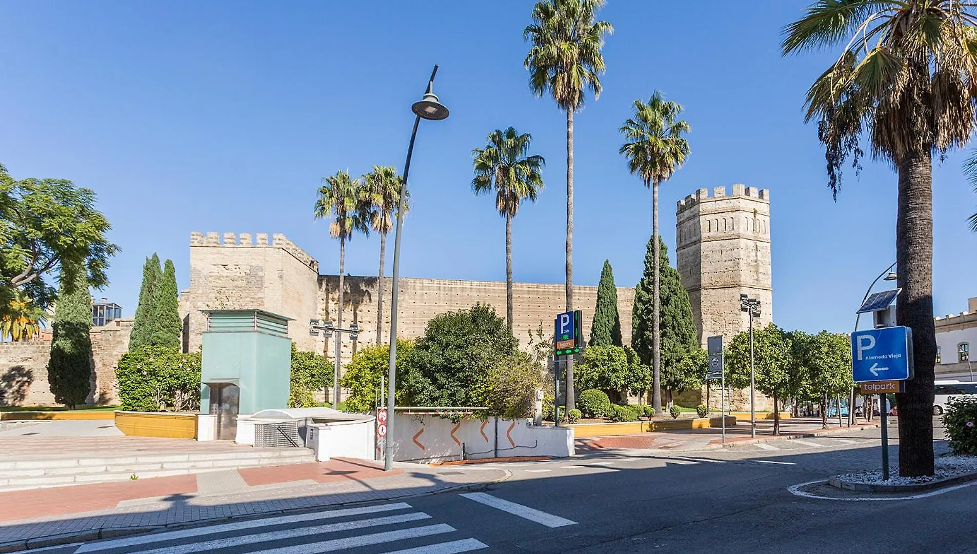 Alcazar Centrico Moderno Apartment Jerez de la Frontera